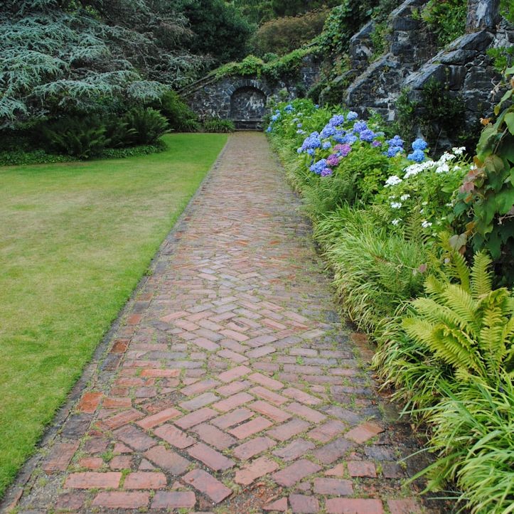 Gartenrenovierung in Mettmann Galabau Erdarbeiten