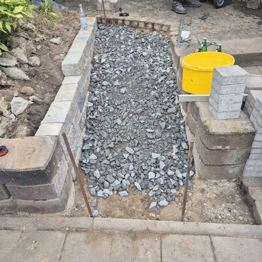 Einfahrt pflastern Wuppertal Unterbau Schotter Verdichtung