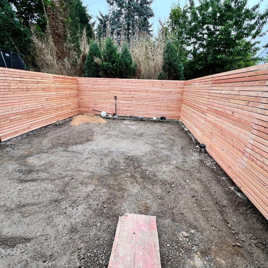 Erdaushub Unterbau Terrassenbau Haan Gartenbau Vorbereitung